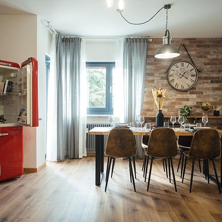 The Brick 194, 7 Posti Letto, Parcheggio E Posto Bici Apartment อูดิเน ภายนอก รูปภาพ